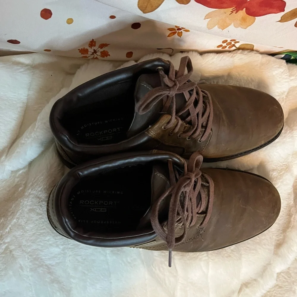 Rockport Mens 10.5M Dark Brown Leather Storm Surge Plain Toe Work A13715 Boots